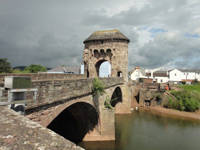 Monmouth - Monnow Bridge Gatehouse