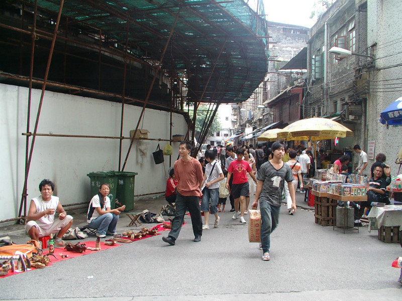 Quangzhou Market - Tiger parts