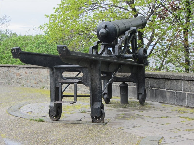One of the cannons on the lookout