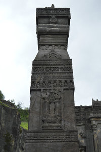 Monolithic Pillar