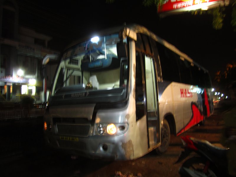 Aurangabad&gt;Indore Bus