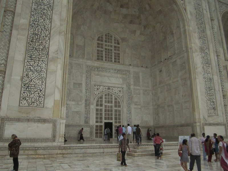 You can see the intricate Quar'an verses inlaid around the door