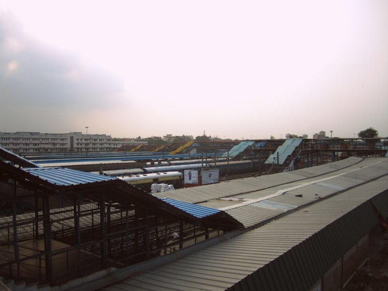 The corrugated platforms of the New Delhi Train Station