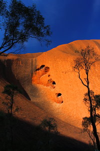 Uluru caves