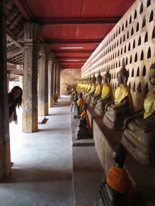 Temple of 2,000 buddhas and Torys head