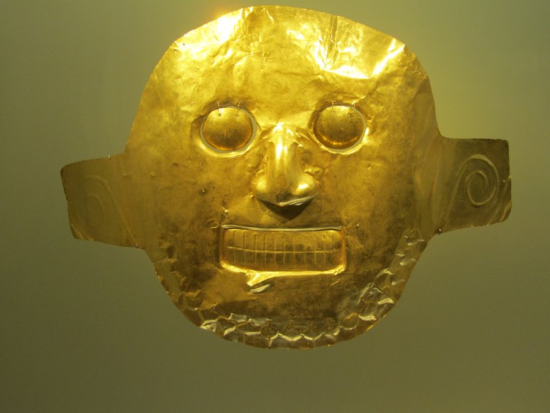 Golden mask