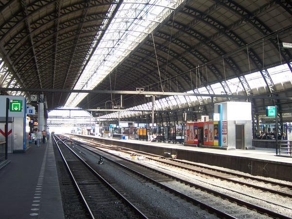 Train Station 2