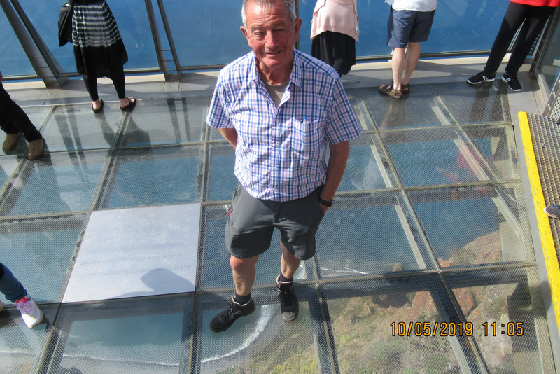 Chris on Cabo Girao glass floor!