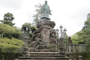 Prince Yamato Takeru statue at Kanazawa Park