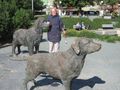 Me with Statue of Dogs at Harbourside Park