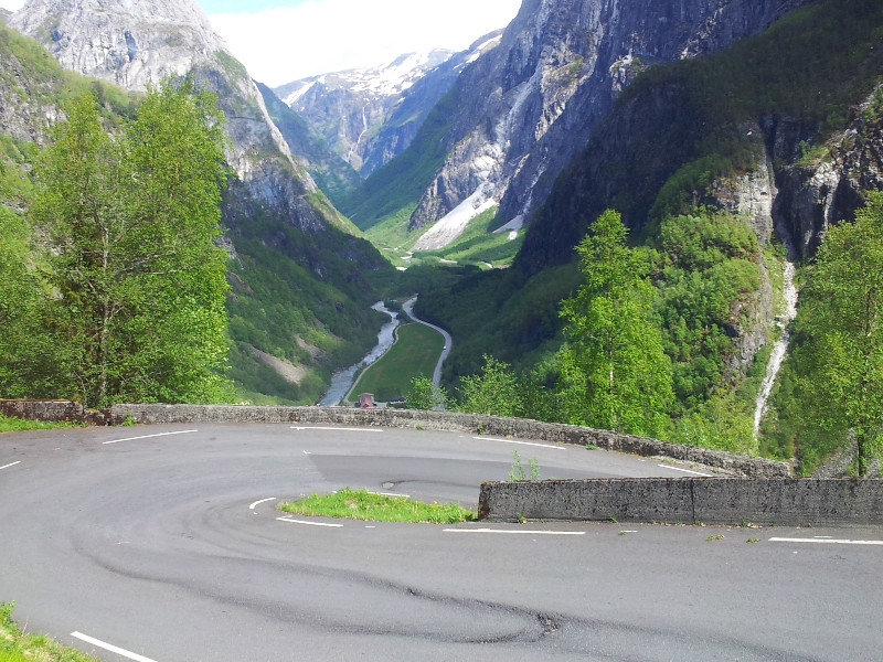 the steepest road in Norway