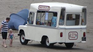 Ice cream van - Whitby (2)