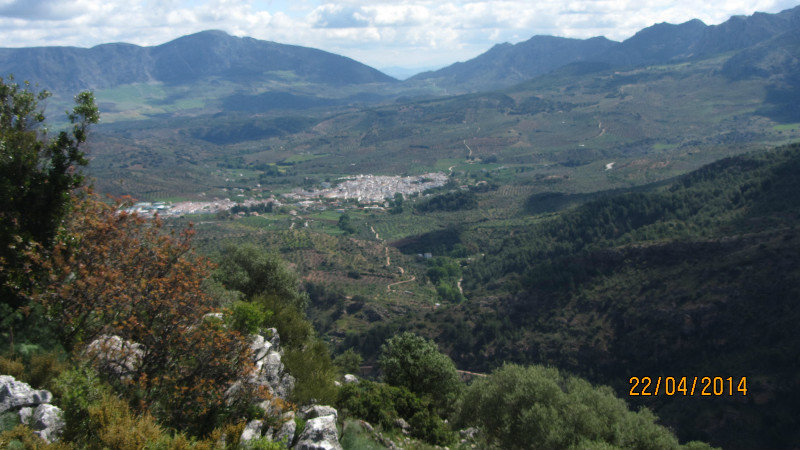 View down to El Burgo