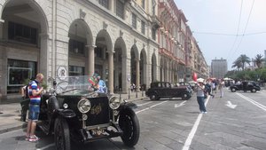 1925 Fiat on the closed Via Roma Road