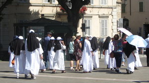 Nuns on tour in Assisi
