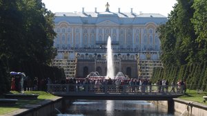 Peterhof Palace & Fountain