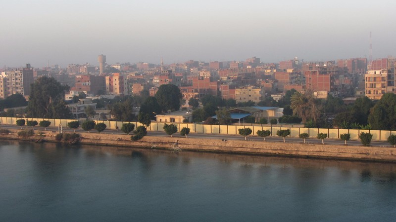 Bridge over the Suez Canal (2)
