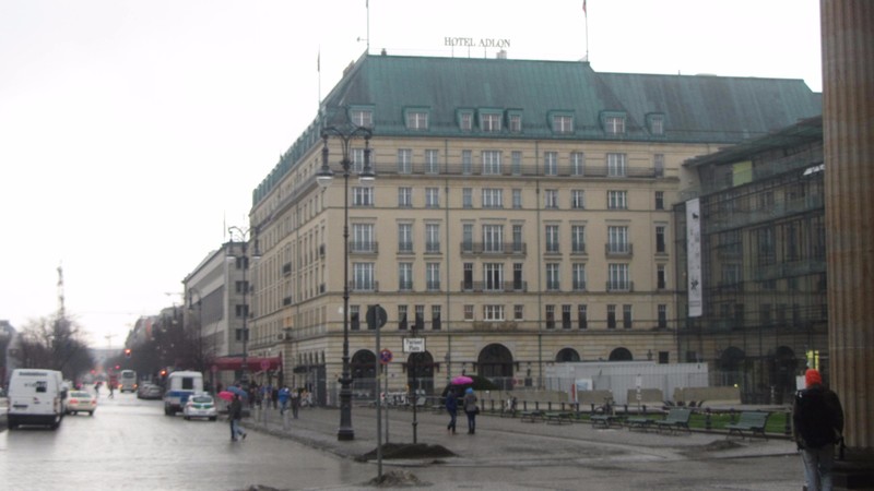 The Adlon Hotel where Michael Jackson hung his baby out of the window!