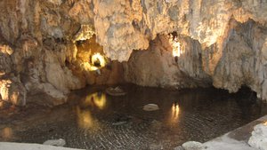 Cave in Jardin Nazari
