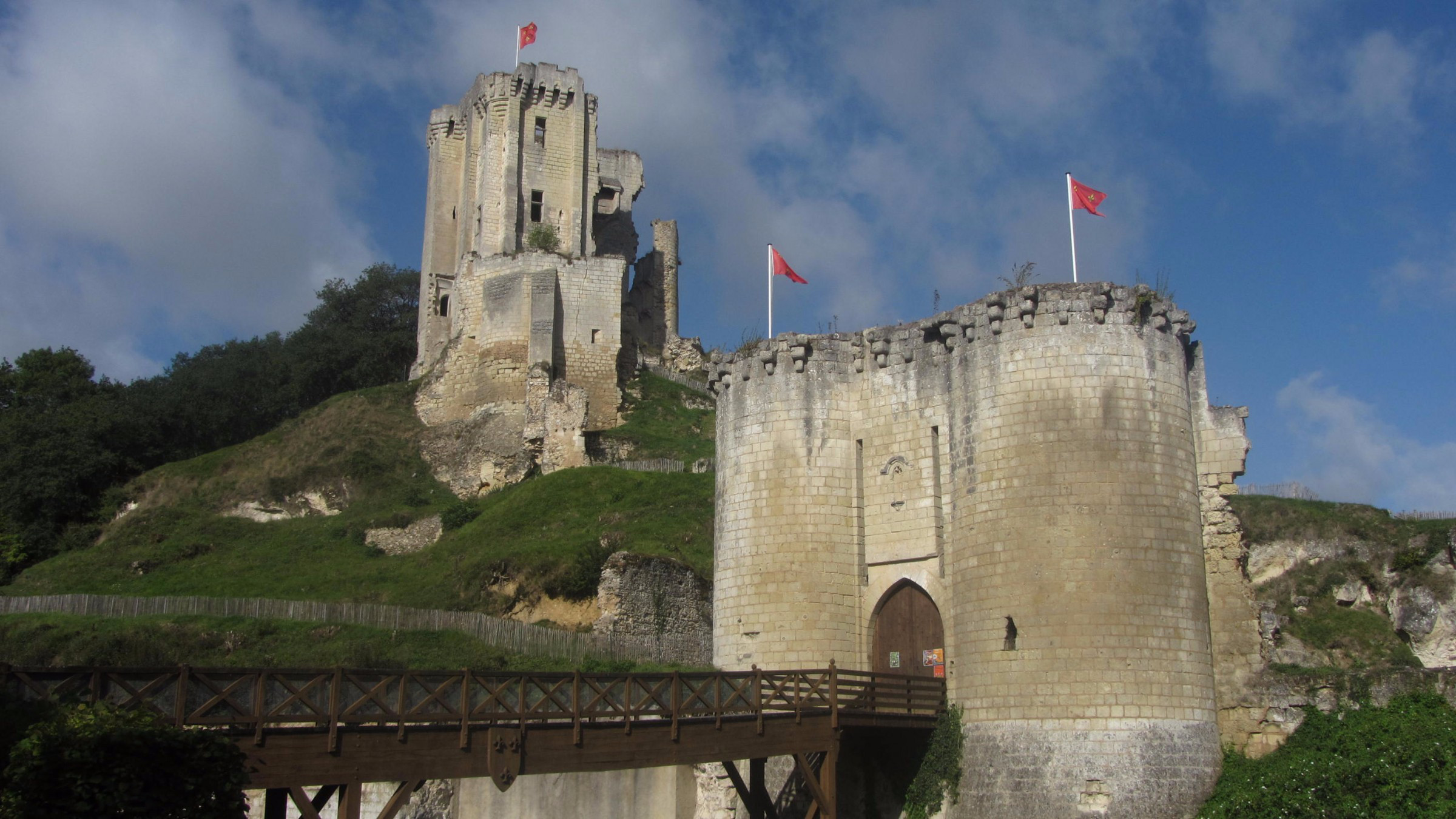 lavardin-castle-photo