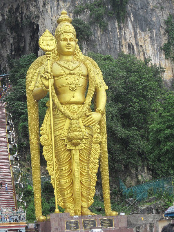 Hindu Statue at the caves