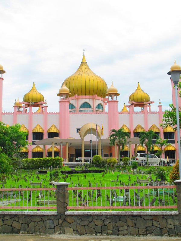 this is a mosque in Kuching