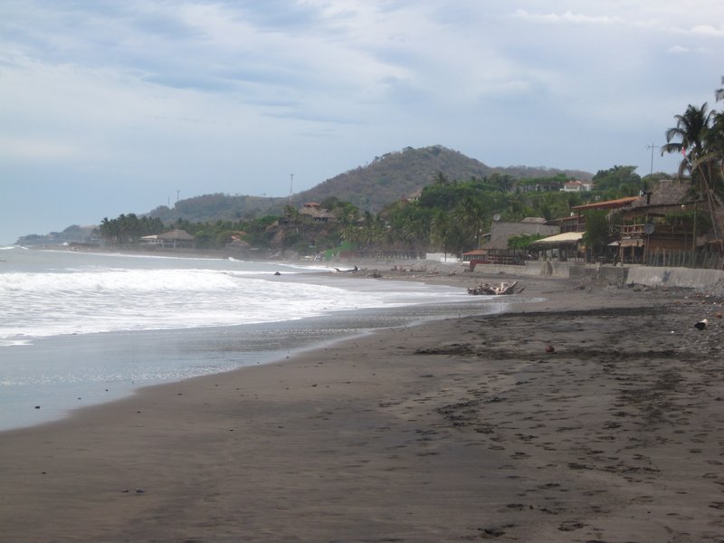 beach in El Tunco, El Salvador