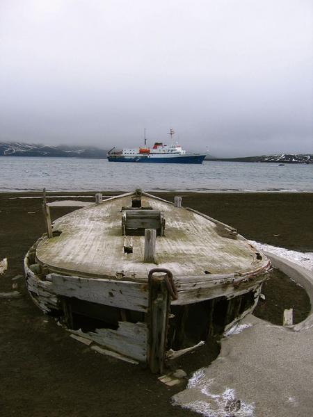 Deception Island Whaler´s Water Boat