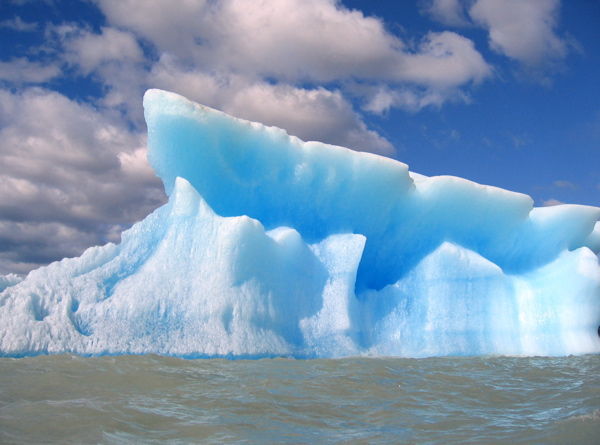 An Iceberg in the Grey Lake