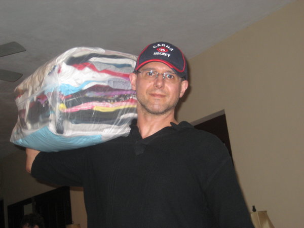 Al with our fresh laundry-13.5 kilograms for $14
