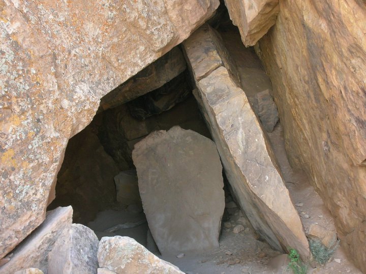 Large Cave - Entrance