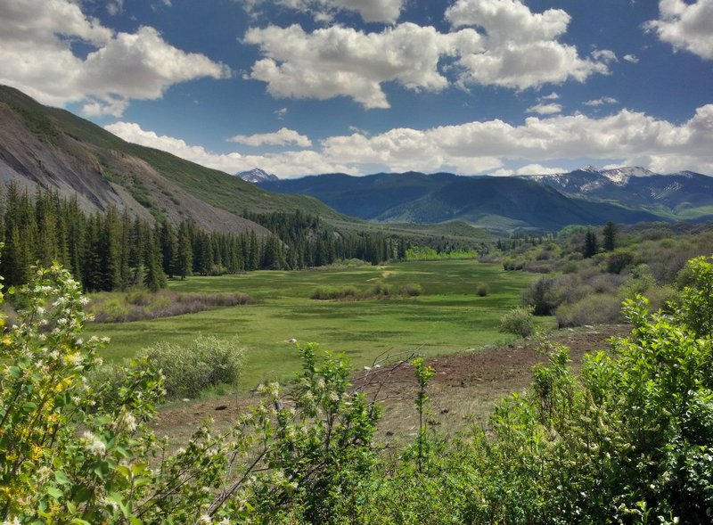 Rocky Mountains of the Continental Divide | Photo