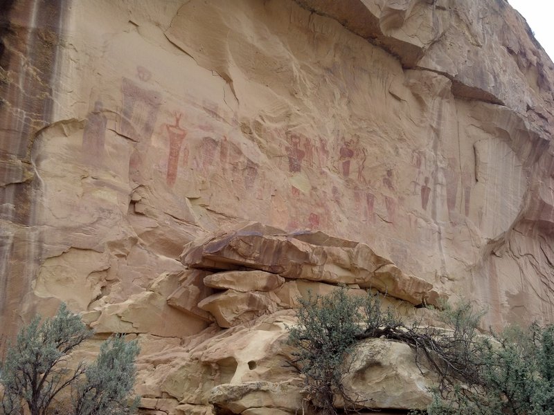petroglyphs in Sego Canyon