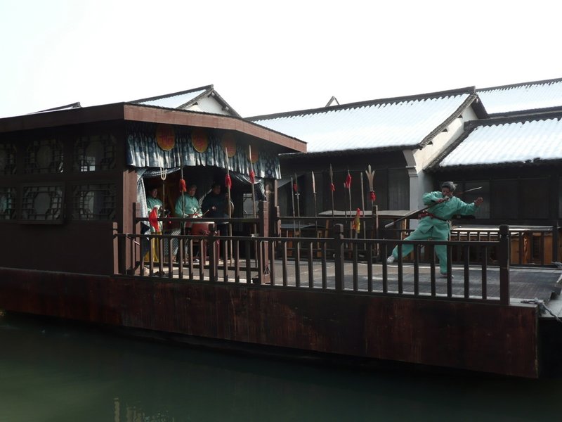 Wuzhen martial arts boat!