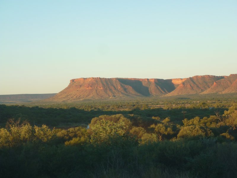 Kings Canyon the Outback
