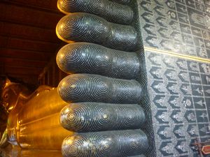 lying buddha Wat Pho Bangkok