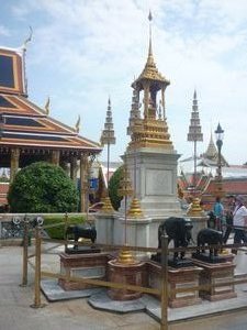 monument at Grand Palace Bangkok