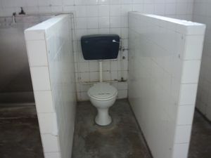 toilets for prisoners Robben Island