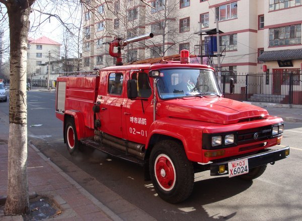 Old fashioned Chinese fire truck