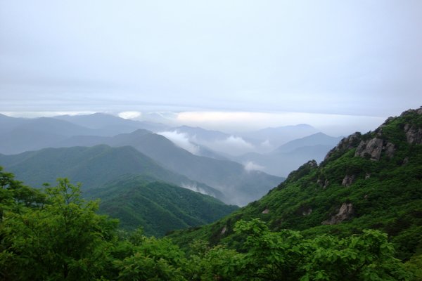 Sangwangbong peak, Haeinsa
