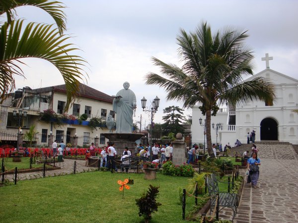 San Pedro local town square