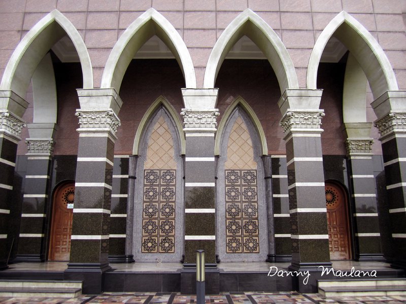 Mihrab exterior