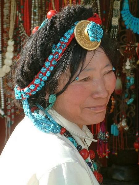 Jewellery selling lady