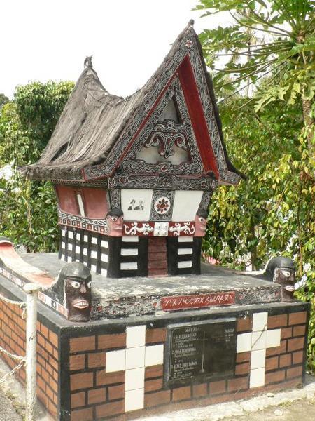 Modern Batak grave