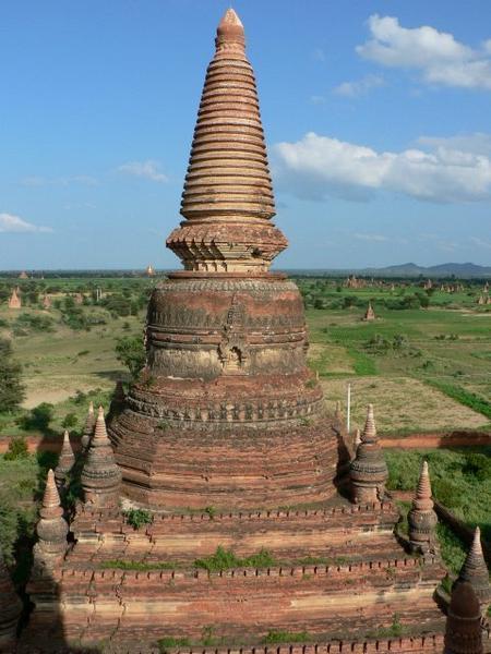 Seinnyet Nyima Pagoda