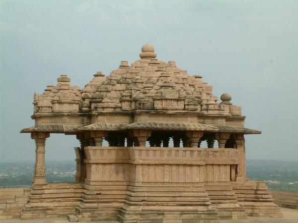 Sas Bahu Mandirs - small temple