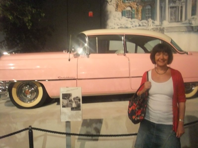 Elvis' mum's car