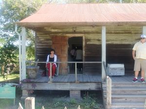 slave cabin at Laura