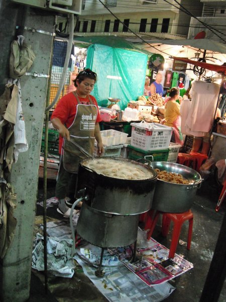 market in hua hin