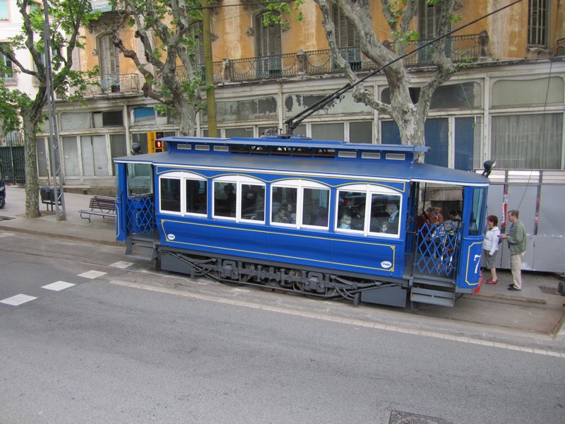 Tram Blau